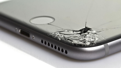 Apple iPhone: Замена дисплеев Apple iPhone: Замена дисплеев